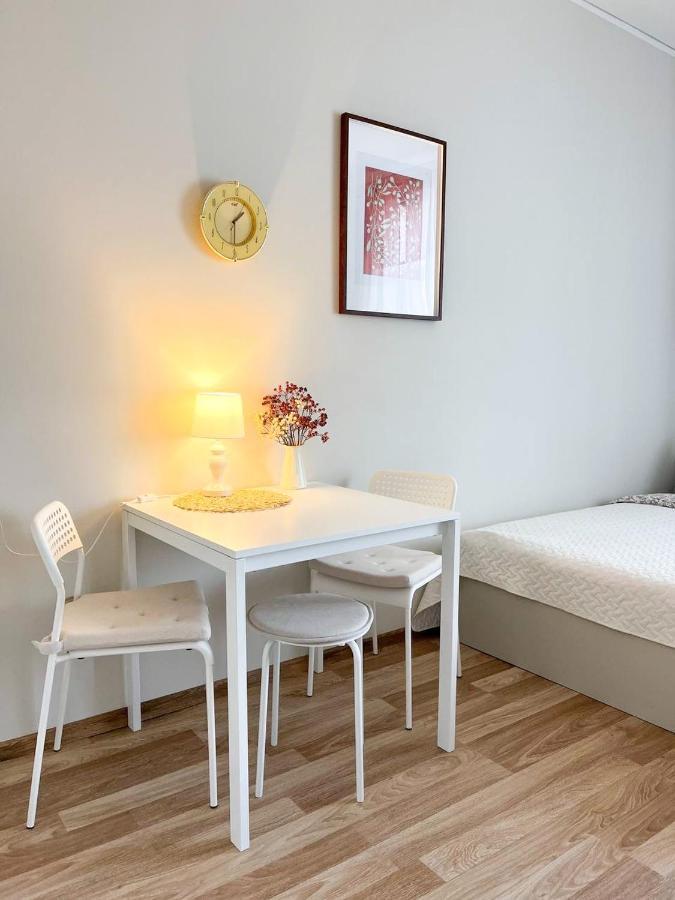 Cosy Apartment In Riga With Free Parking Exterior foto